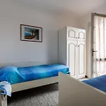 아파트 Cozy House With Garden And Pool In 비비오네